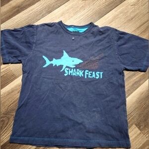 Mini Boden shark fest navy blue and red T-shirt size 11/12 yrs.